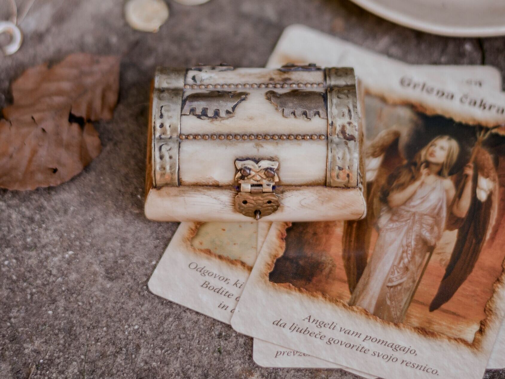 Angel oracle cards