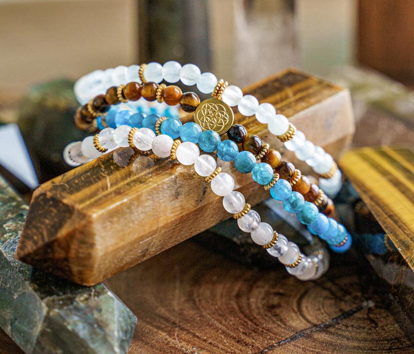 endless-abundance-bracelet-set