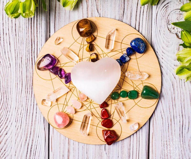 the-divination-crystal-grid-set